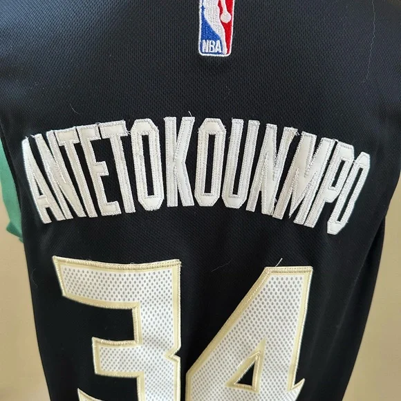 Yanis Antetokounmpo NBA Milwaukee Bucks Jersey Small
